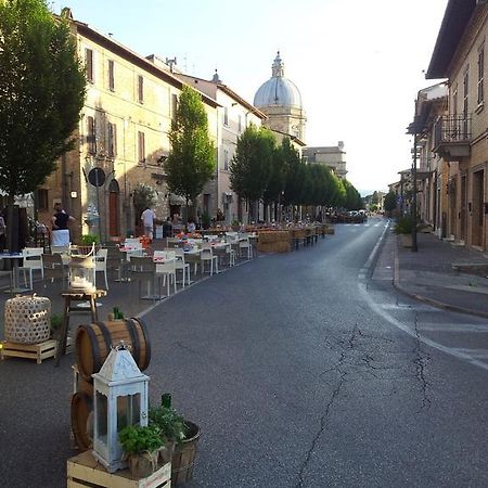 La Corte Degli Angeli Locazioni Turistiche Asís Exterior foto